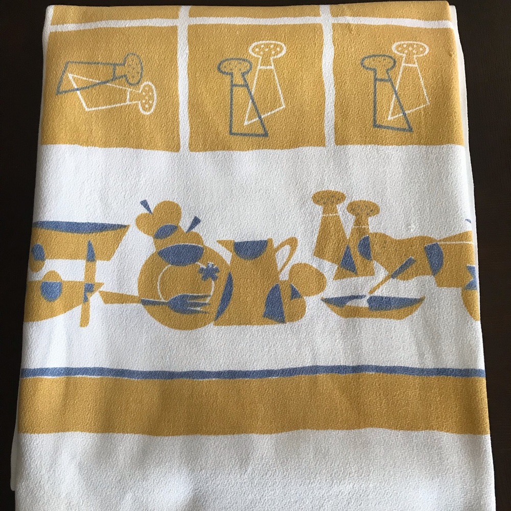 Vintage salt and pepper print tablecloth